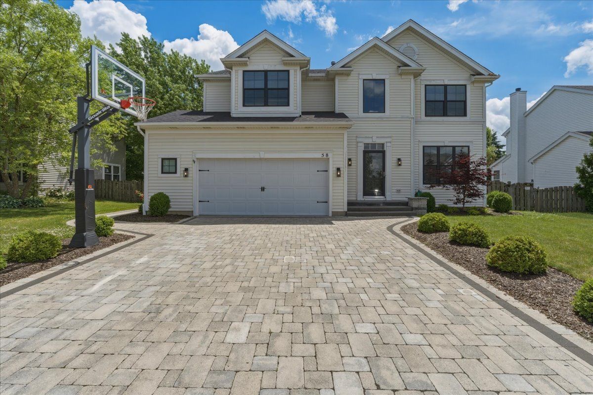 58 W OLD MILL Trail — Antioch, IL 60002