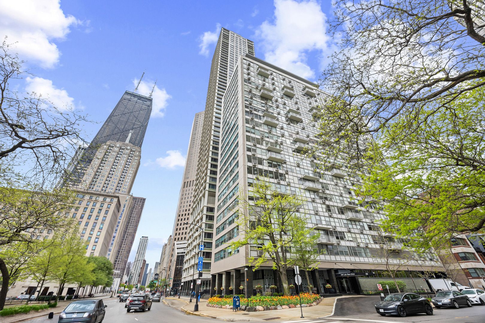1000 N Lake Shore Drive #808 — Chicago, IL 60611