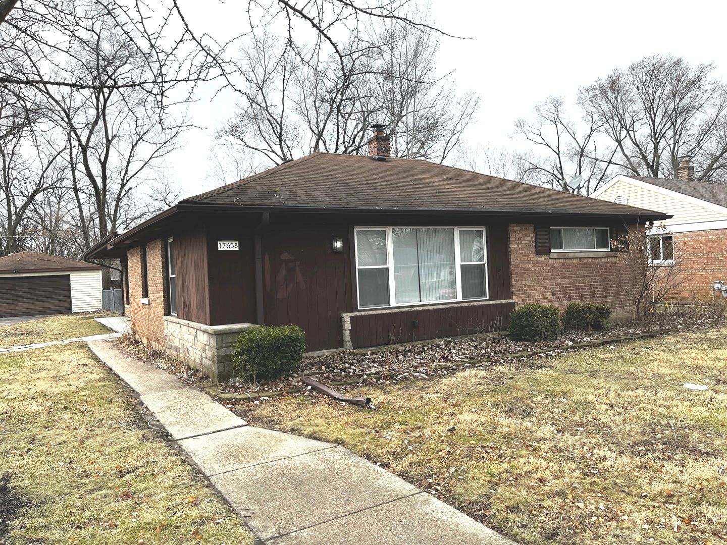17658 Lincoln Avenue — Homewood, IL 60430