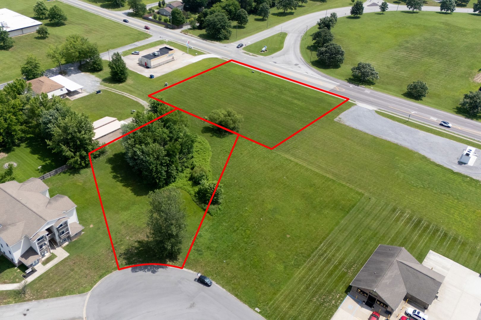 703A S Greenbriar Road — Carterville, IL 62918