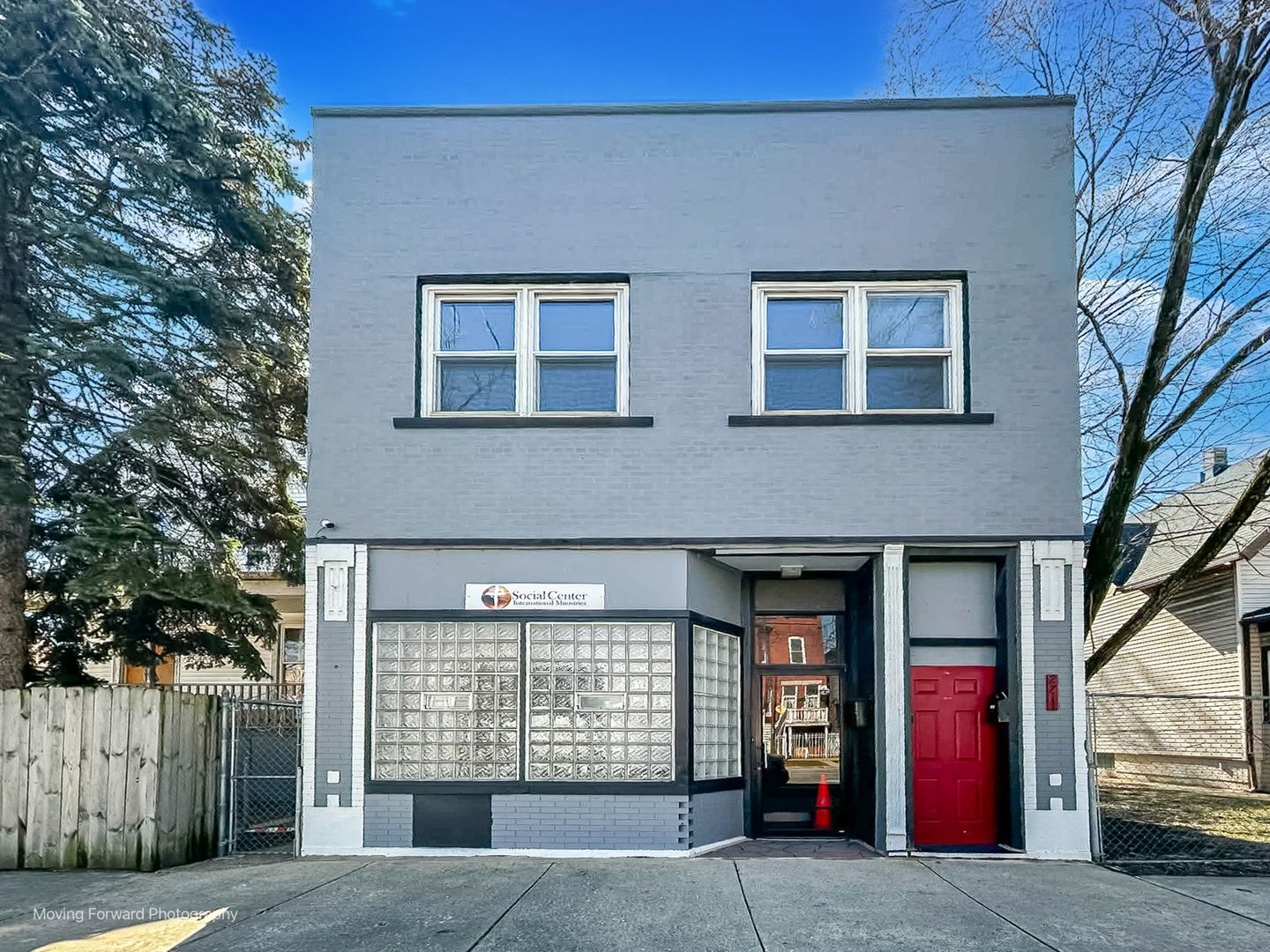 2711 E 93rd Street — Chicago, IL 60617