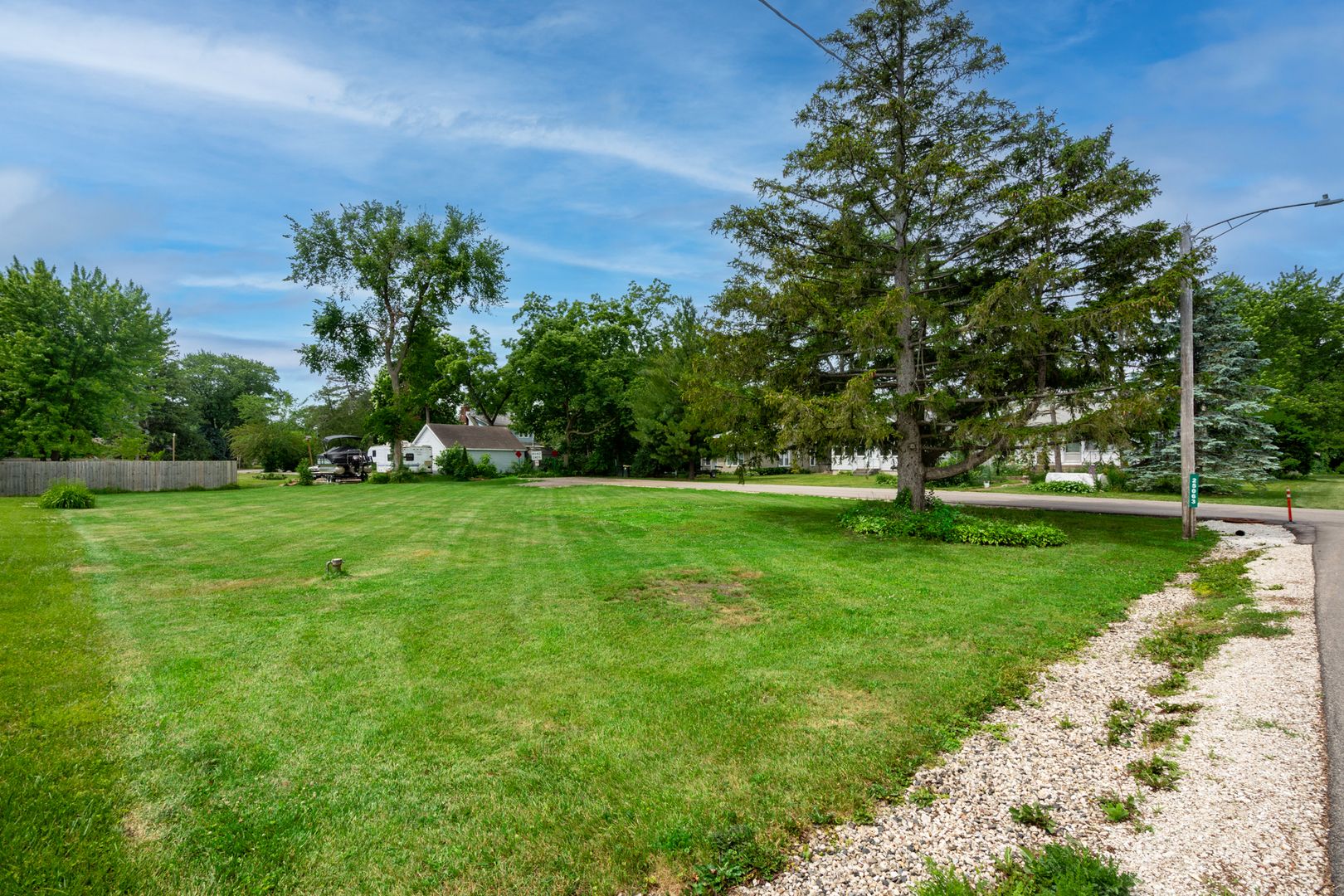 25063 W 3rd Street — Antioch, IL 60002
