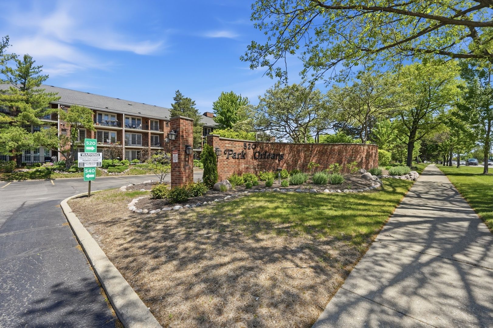 520 Biesterfield Road #119F — Elk Grove Village, IL 60007