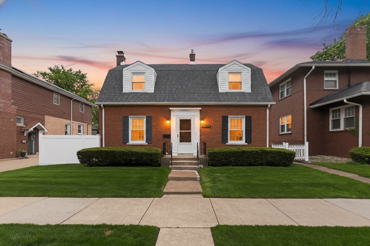 10551 S Bell Avenue — Chicago, IL 60643