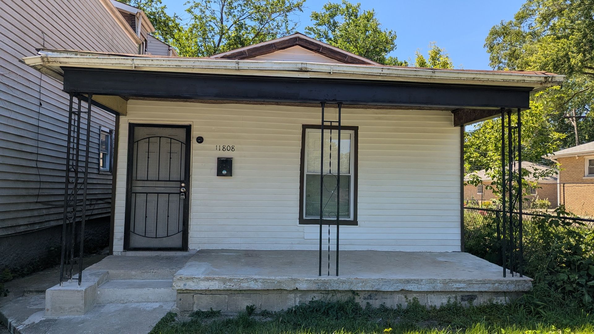 11808 S Sangamon Street — Chicago, IL 60643