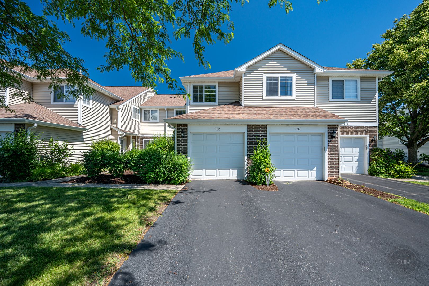 1136 E Cambria South Lane #1136 — Lombard, IL 60148