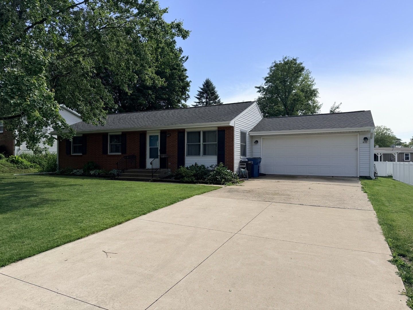 833 King Arthur Lane — Ottawa, IL 61350