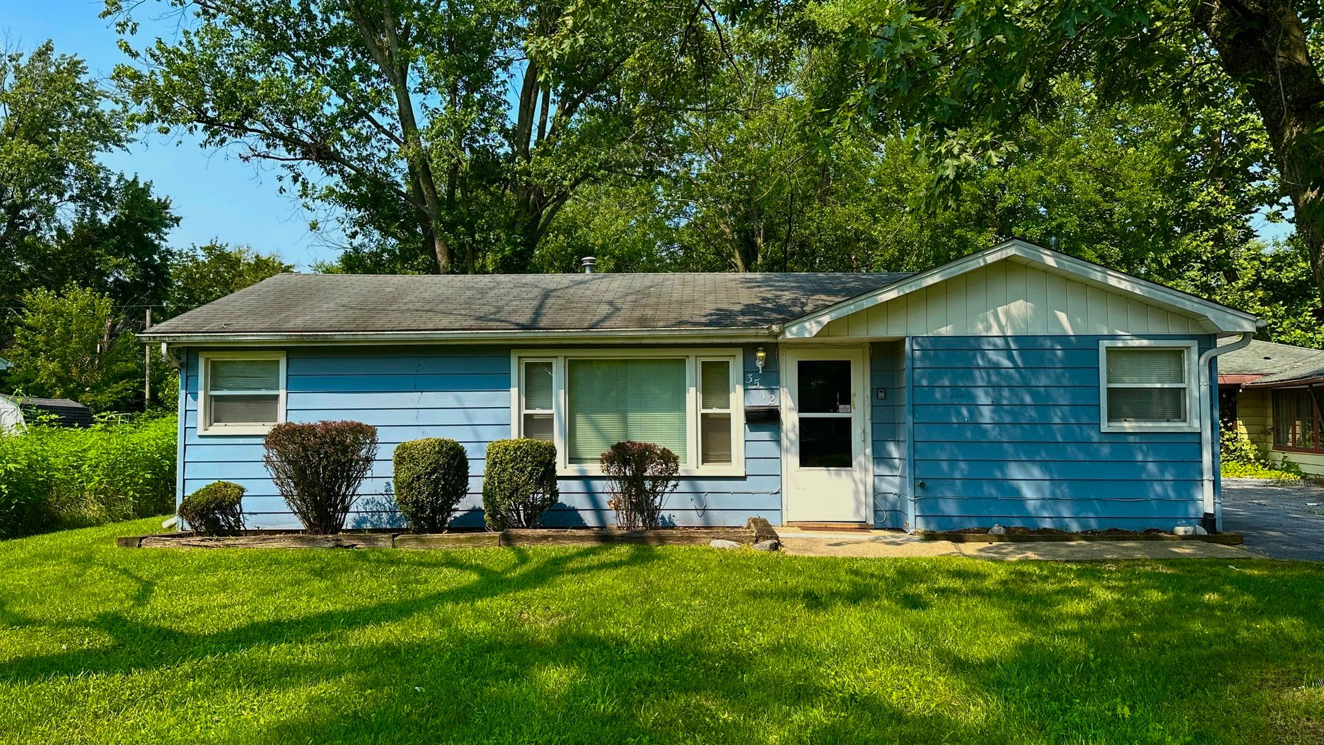 3512 John Street — Steger, IL 60475