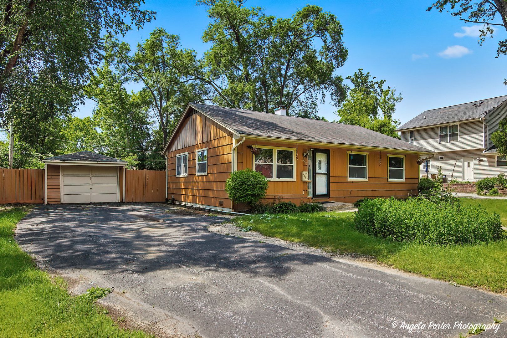451 S Lakeshore Drive — Mundelein, IL 60060