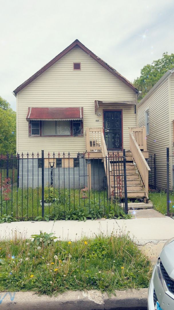 5135 S May Street S — Chicago, IL 60609