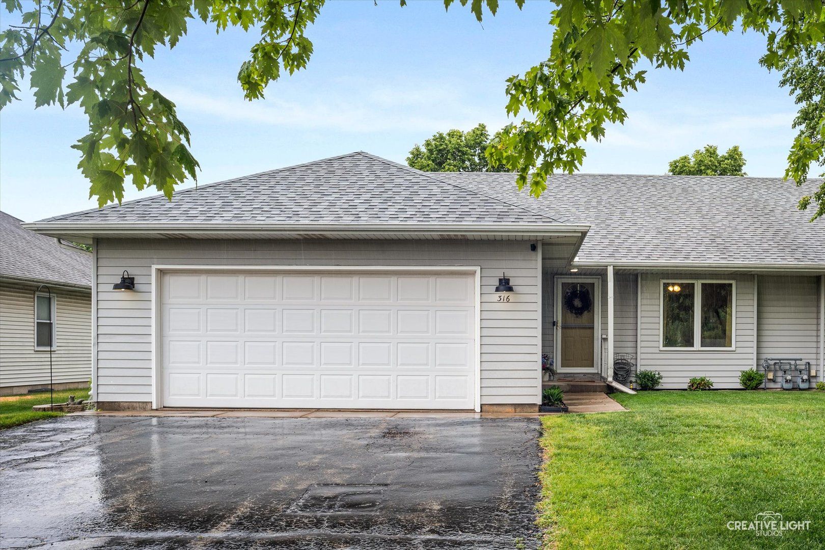 316 Old Mill Lane — Hampshire, IL 60140