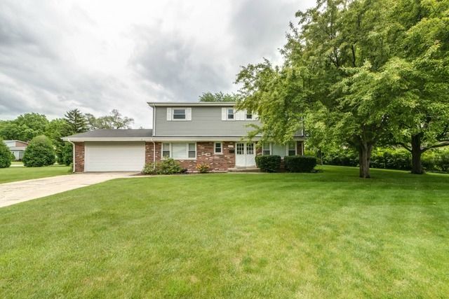1211 W Marion Road — Arlington Heights, IL 60004