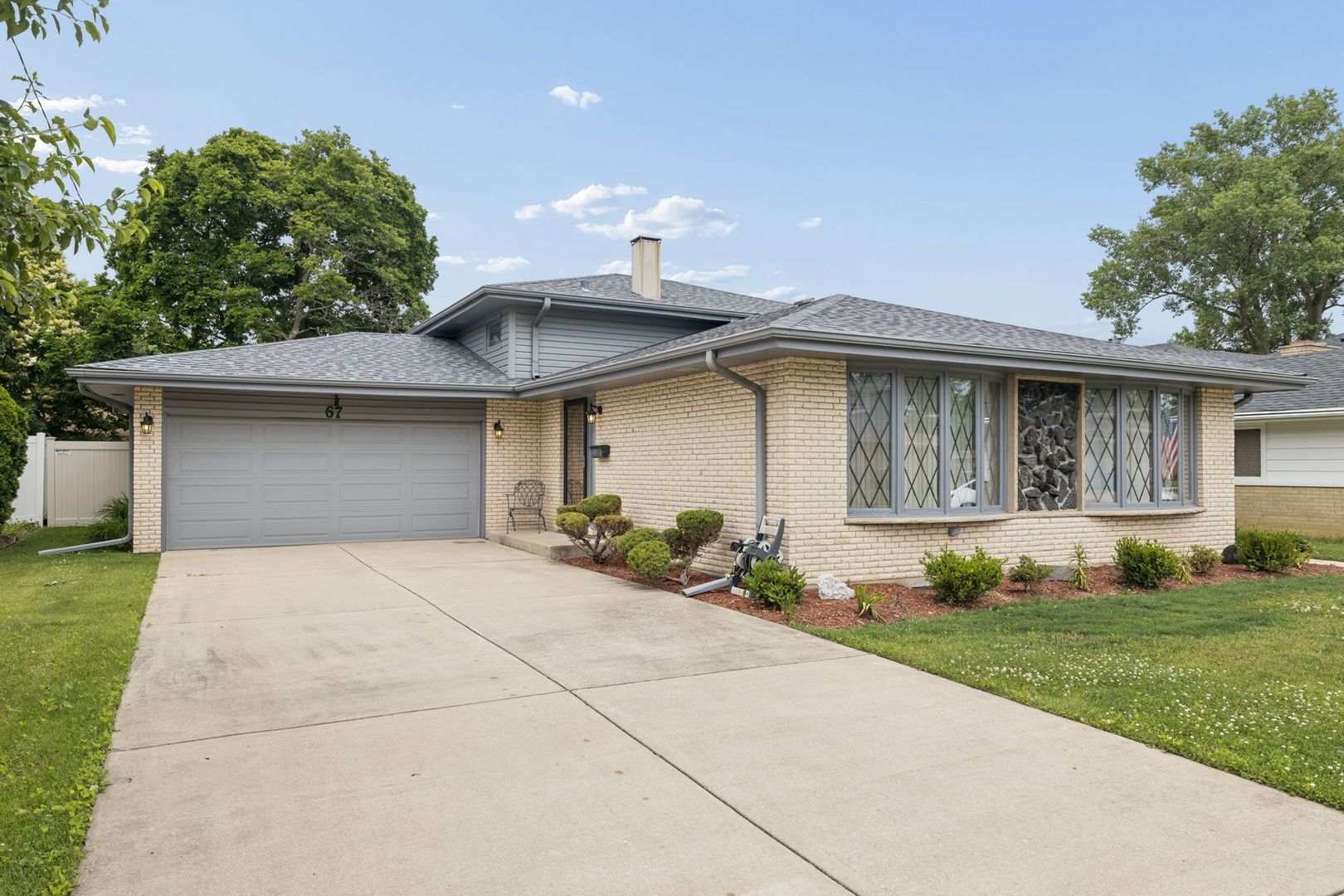67 Rosewood Lane — Chicago Heights, IL 60411