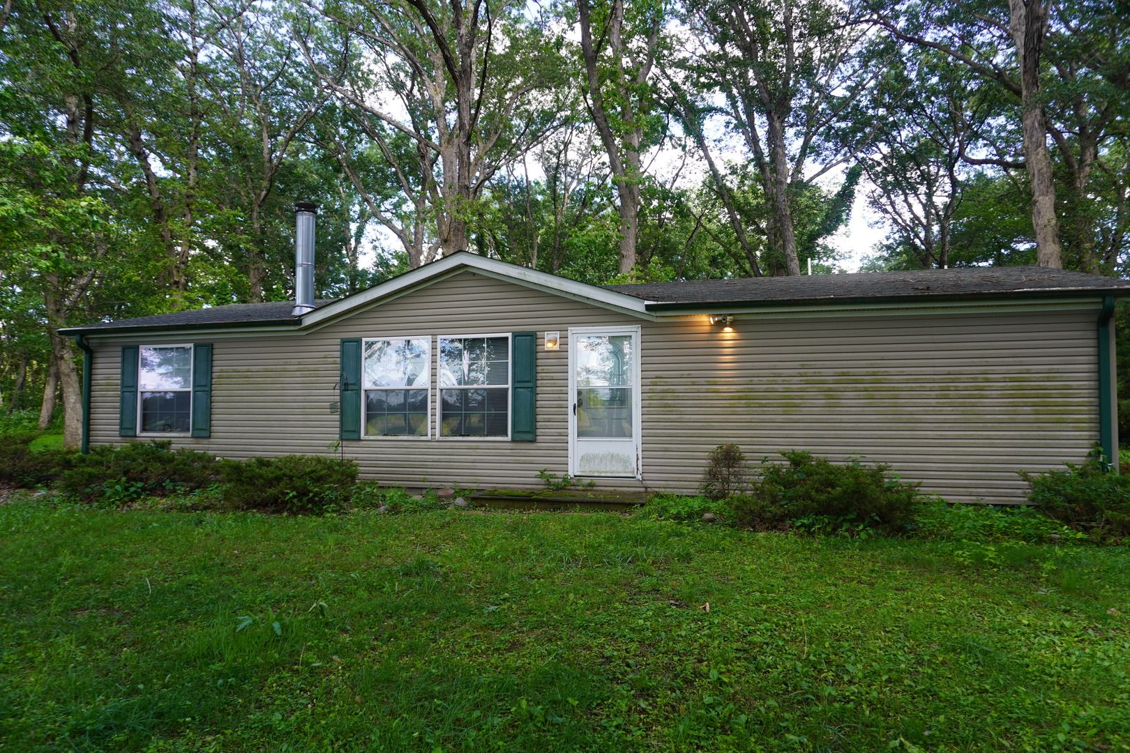 16405 E 3500n Road — Momence, IL 60954