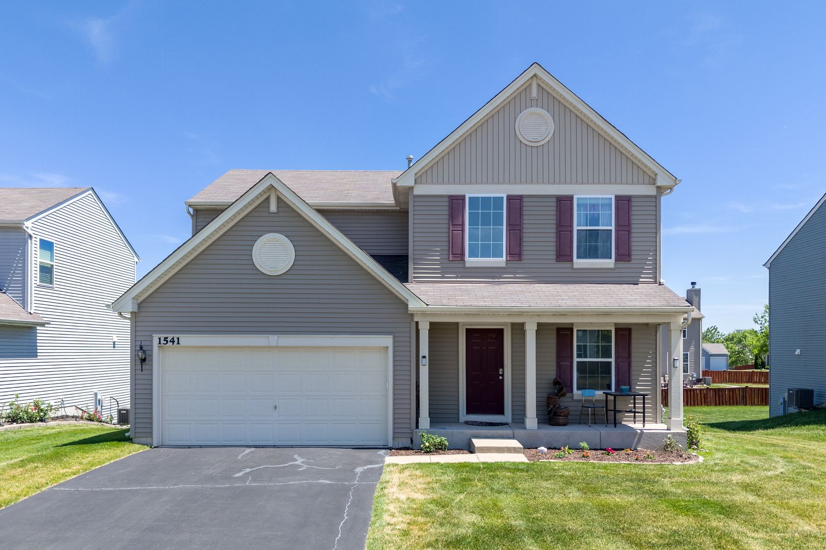 1541 Bristol Drive — Hampshire, IL 60140