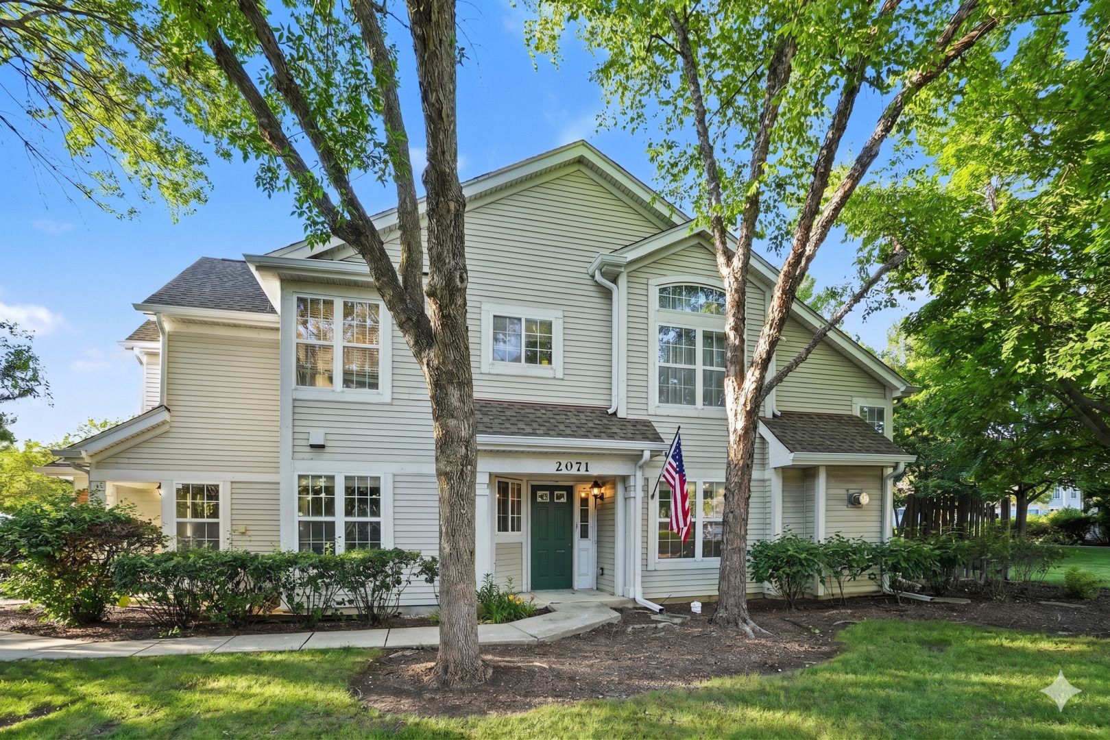 2071 Avalon Court — Northbrook, IL 60062