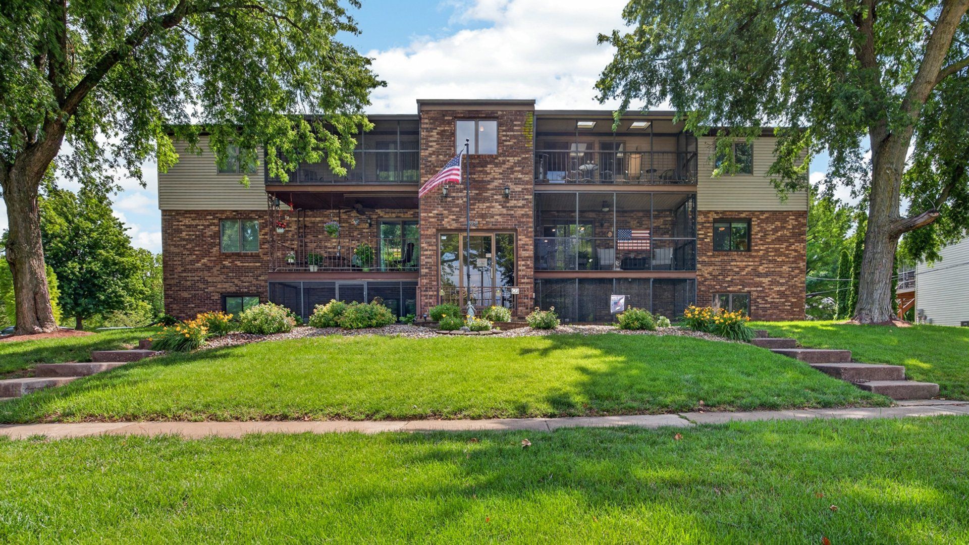 824 Mcgregor Street #12 — Bloomington, IL 61701