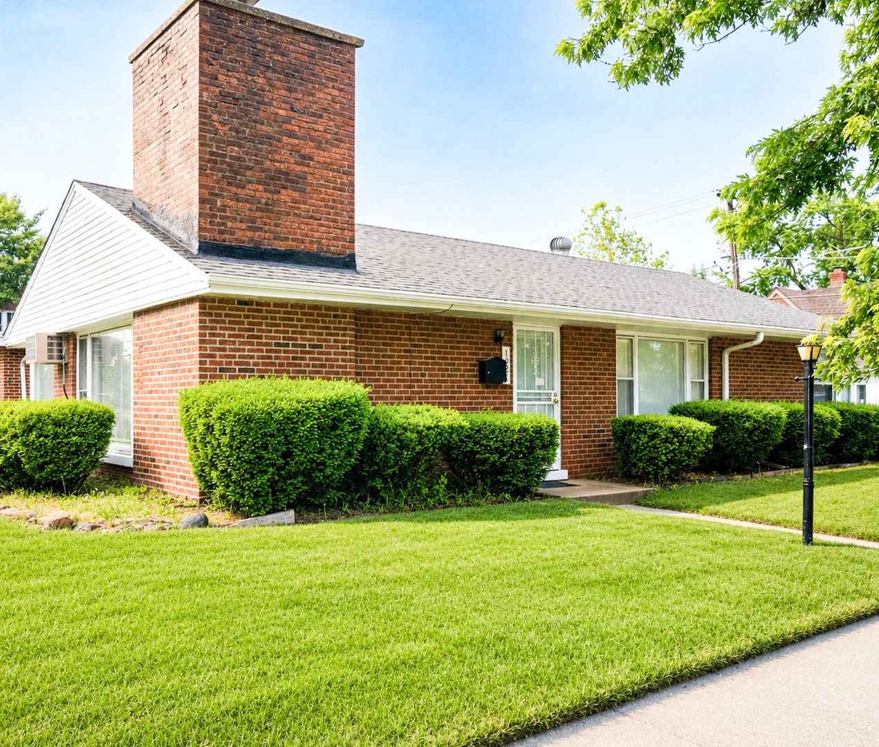1021 Wentworth Avenue — Calumet City, IL 60409