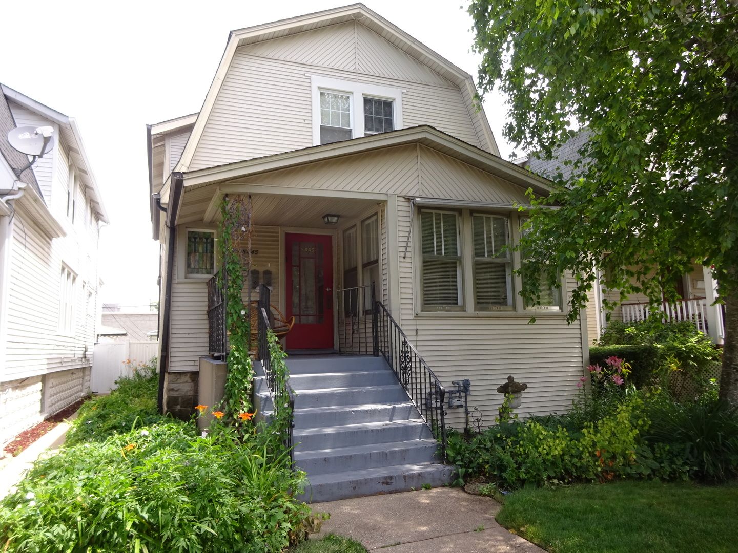 5445 N MAGNET Avenue — Chicago, IL 60630