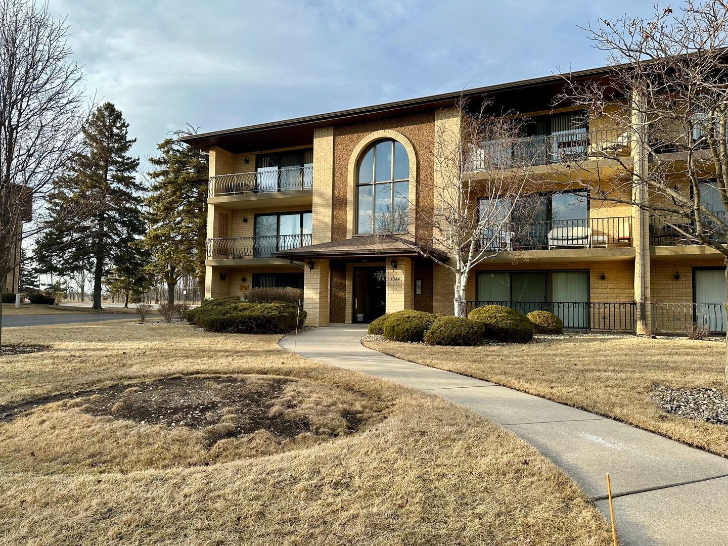 7304 Evergreen Drive #2B — Orland Park, IL 60462
