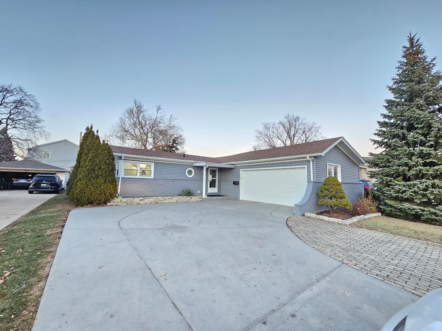 770 CORDIAL Drive — Des Plaines, IL 60018