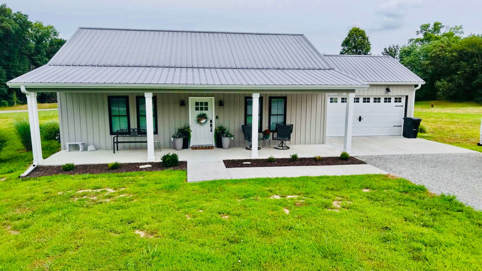13271 Hope Lane — Benton, IL 62812