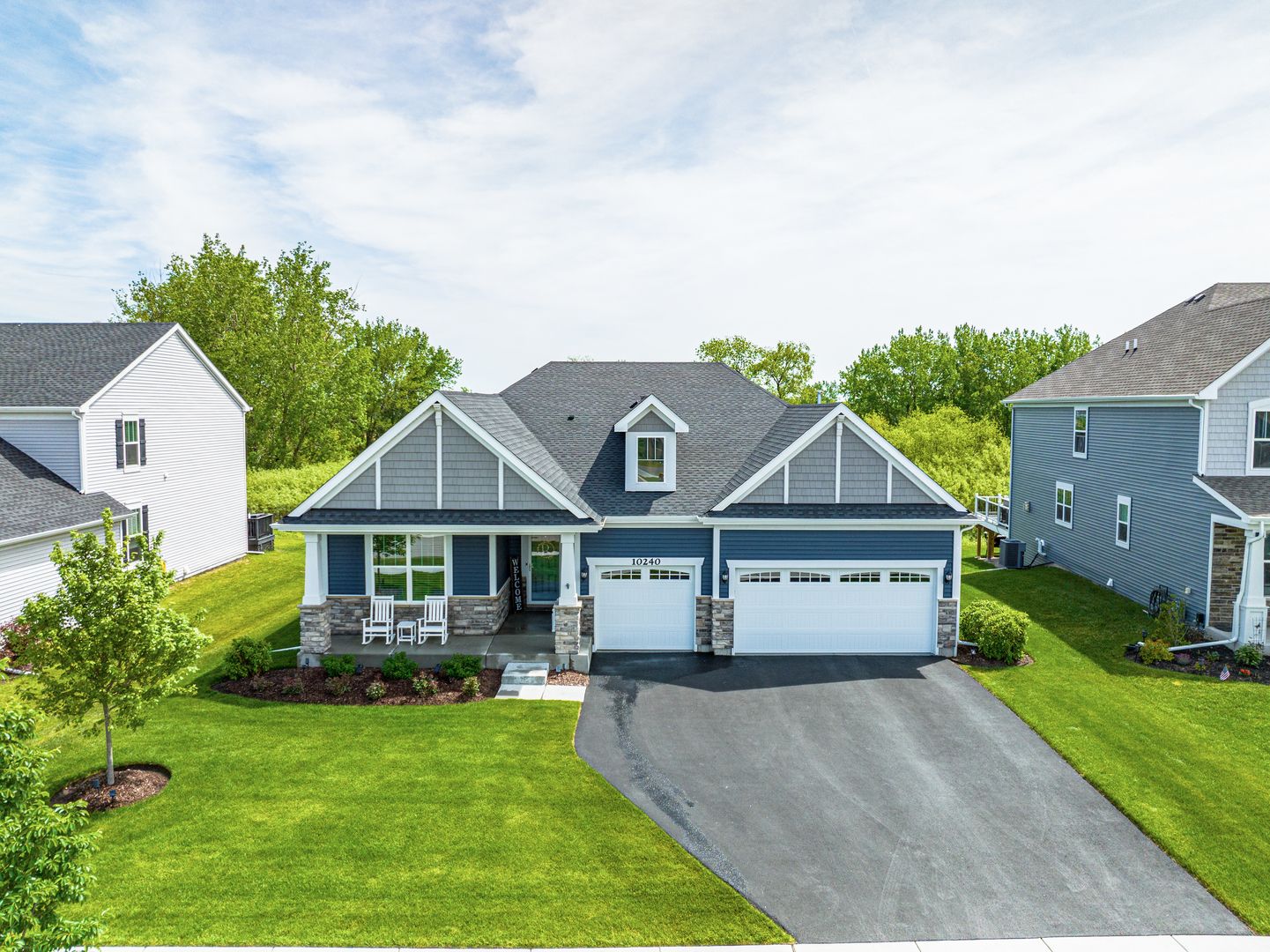 10240 Amos Street — Huntley, IL 60142