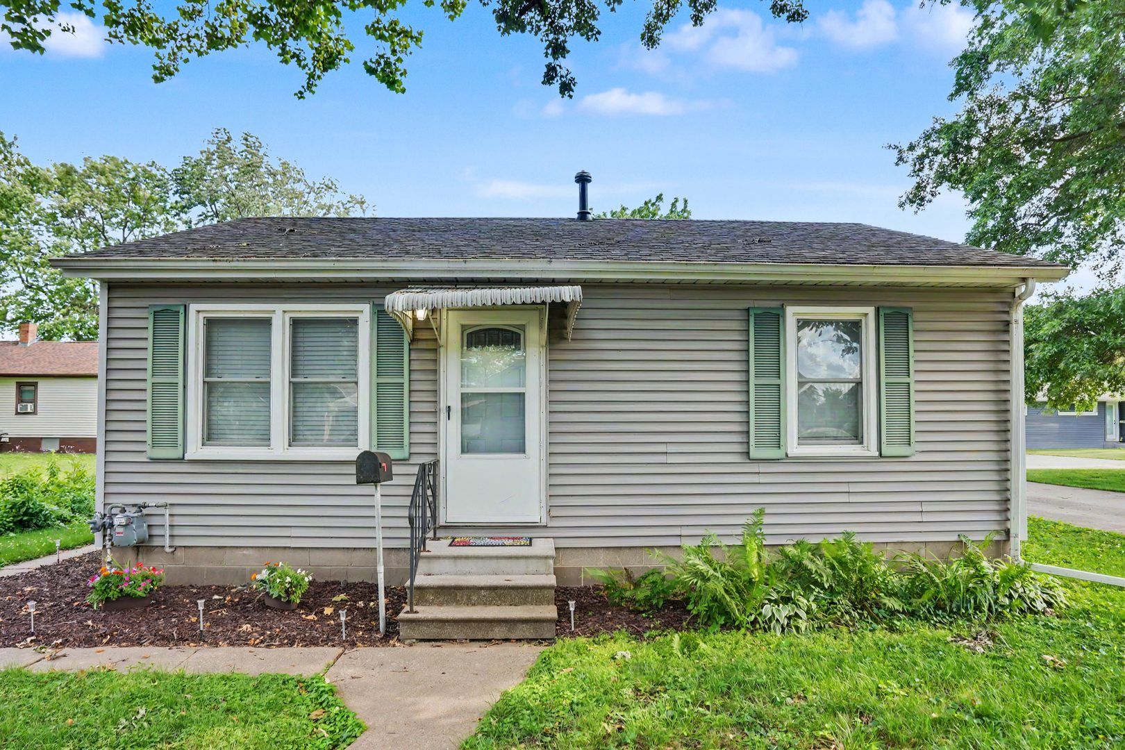 4612 26TH Avenue — Moline, IL 61265