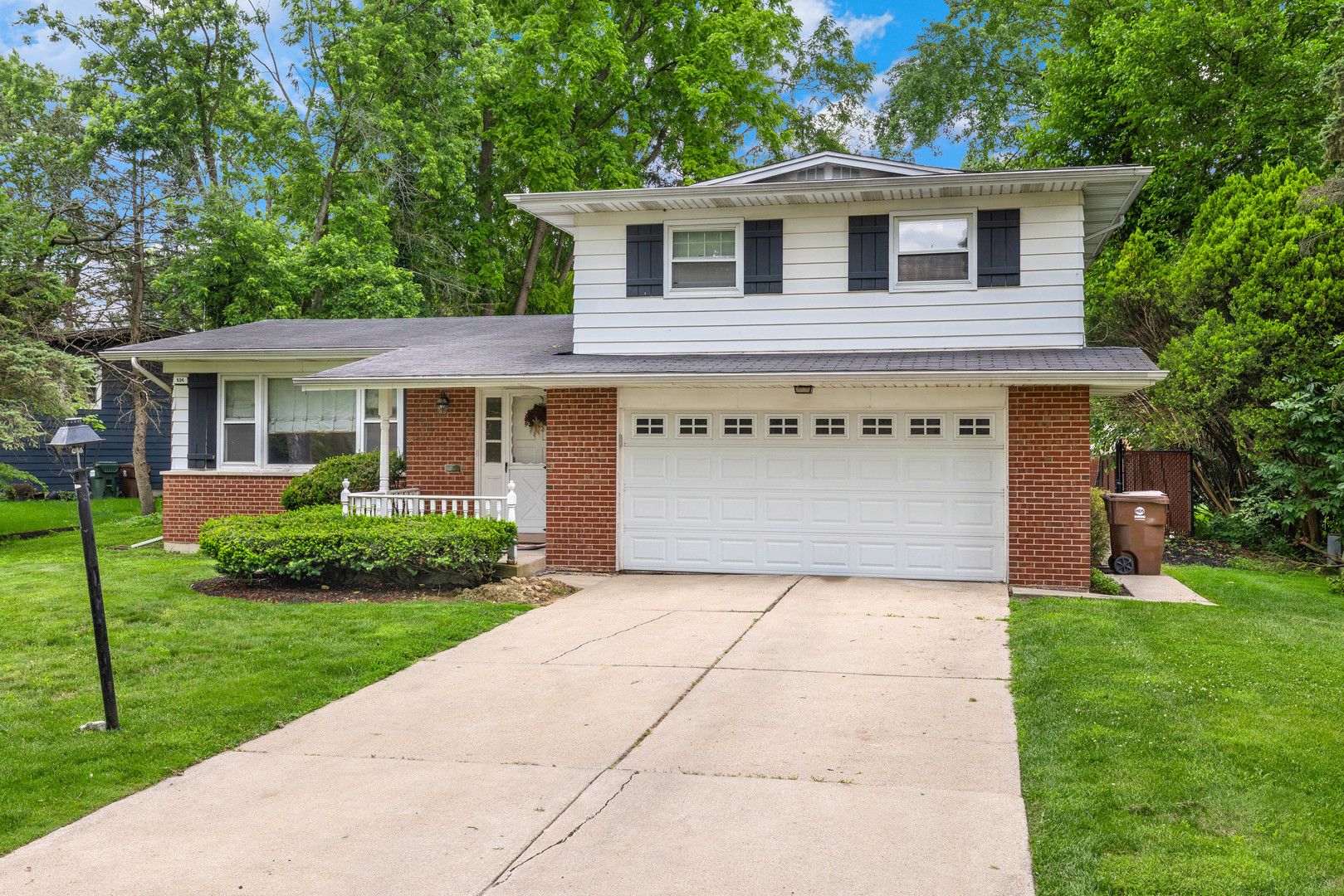 804 W Manor Court — Glenwood, IL 60425