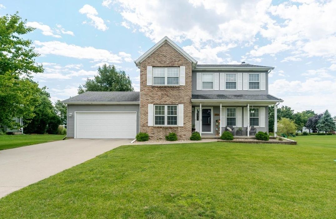 1914 Berkshire Gardens Cc Lane — Normal, IL 61761