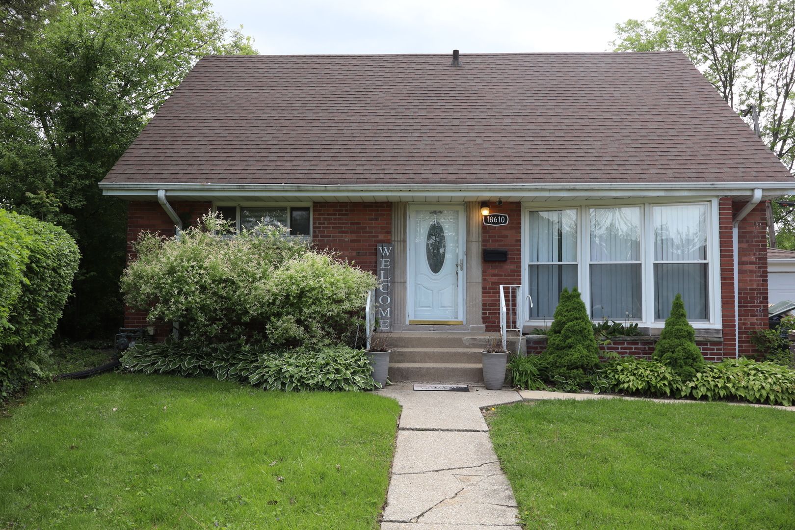 18610 Golfview Avenue — Homewood, IL 60430