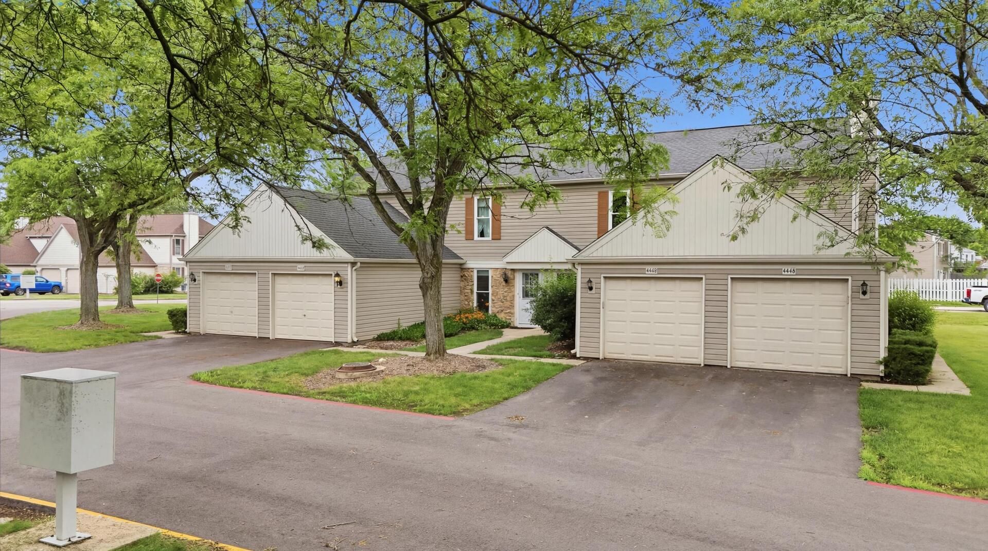 2674 Waterford Court — Aurora, IL 60502