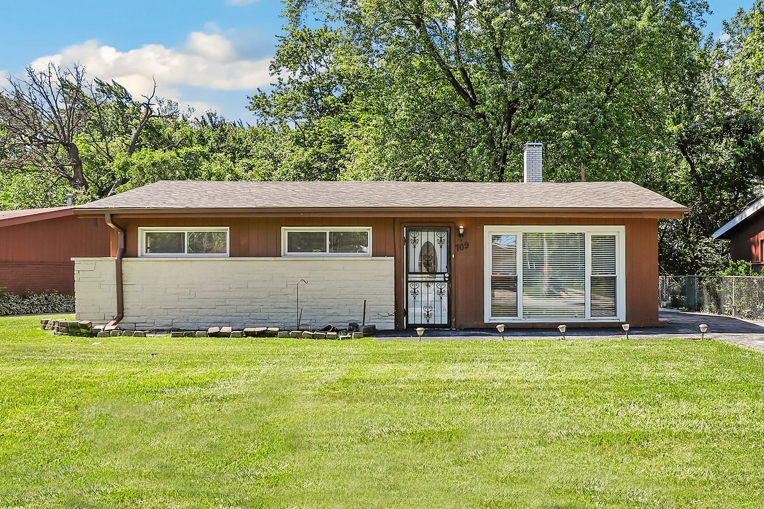 709 163rd Street — Calumet City, IL 60409