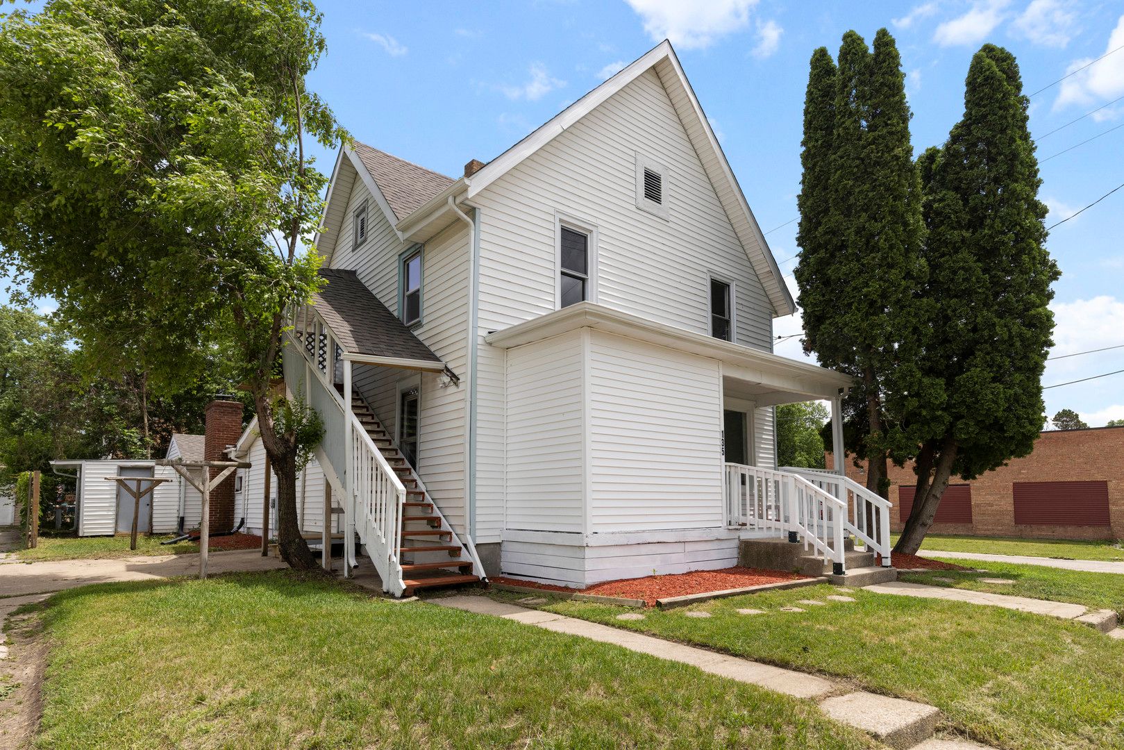 135 S 8th Street — South Beloit, IL 61080