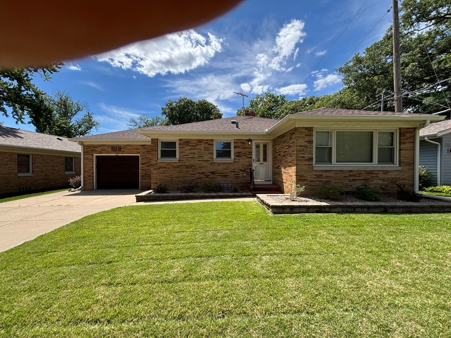 2005 8TH Street — East Moline, IL 61244