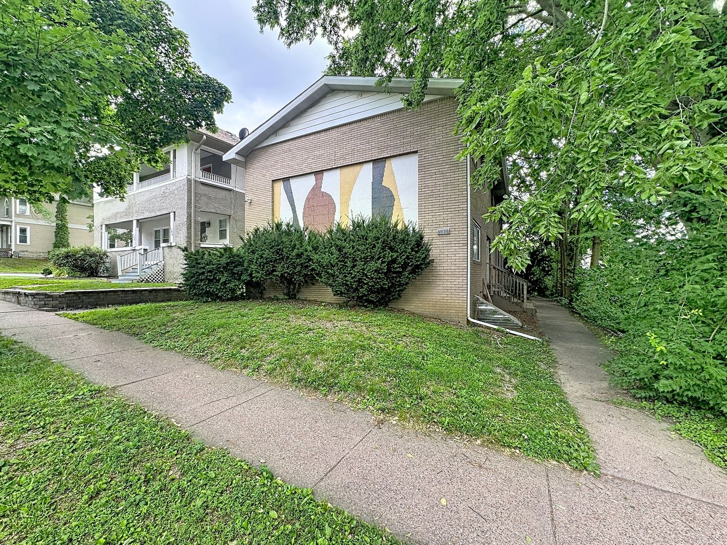 1038 20th Street — Rock Island, IL 61201