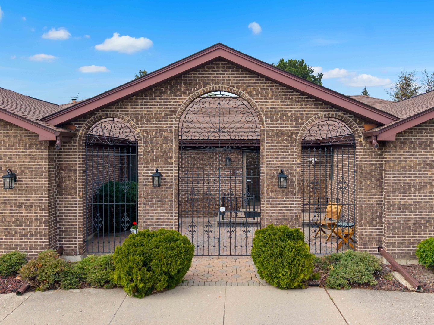 3720 Liberty Lane — Glenview, IL 60025