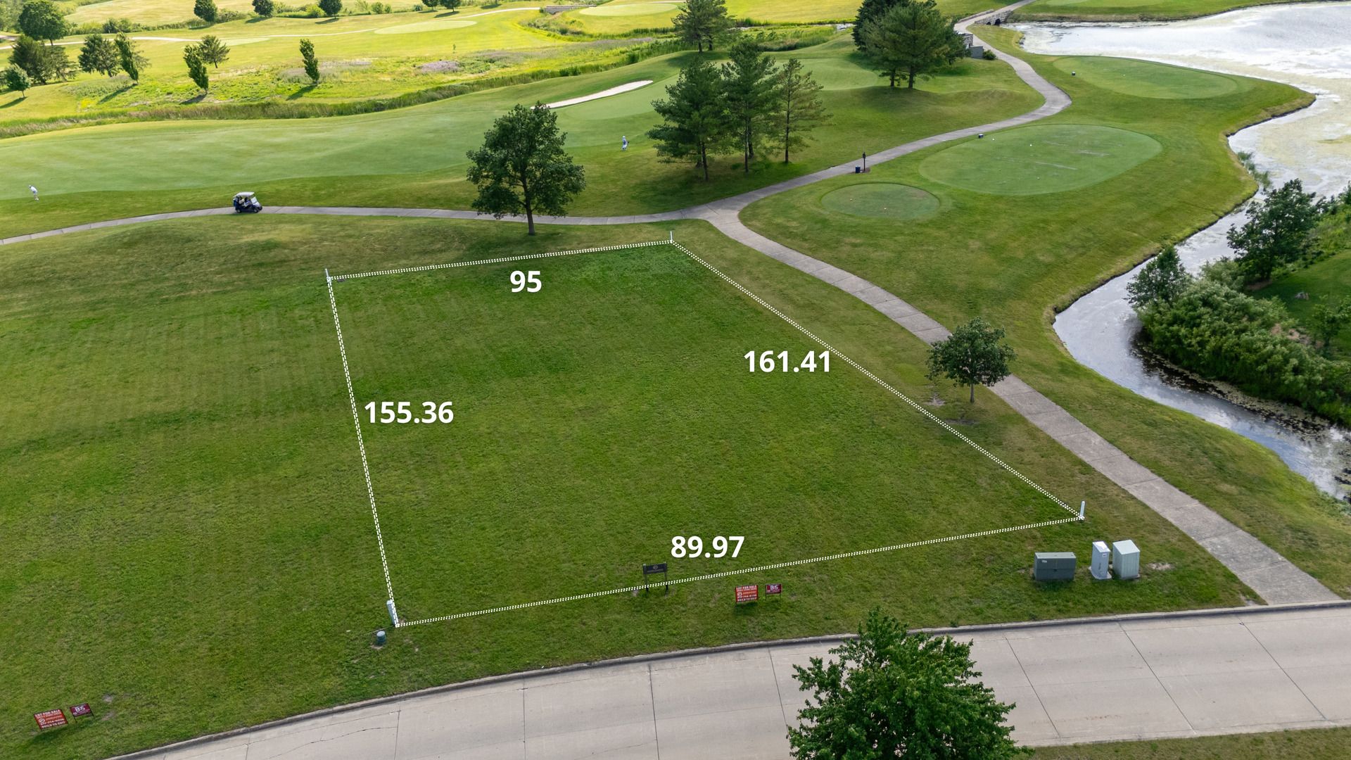 3049 E Stone Creek Boulevard — Urbana, IL 61802