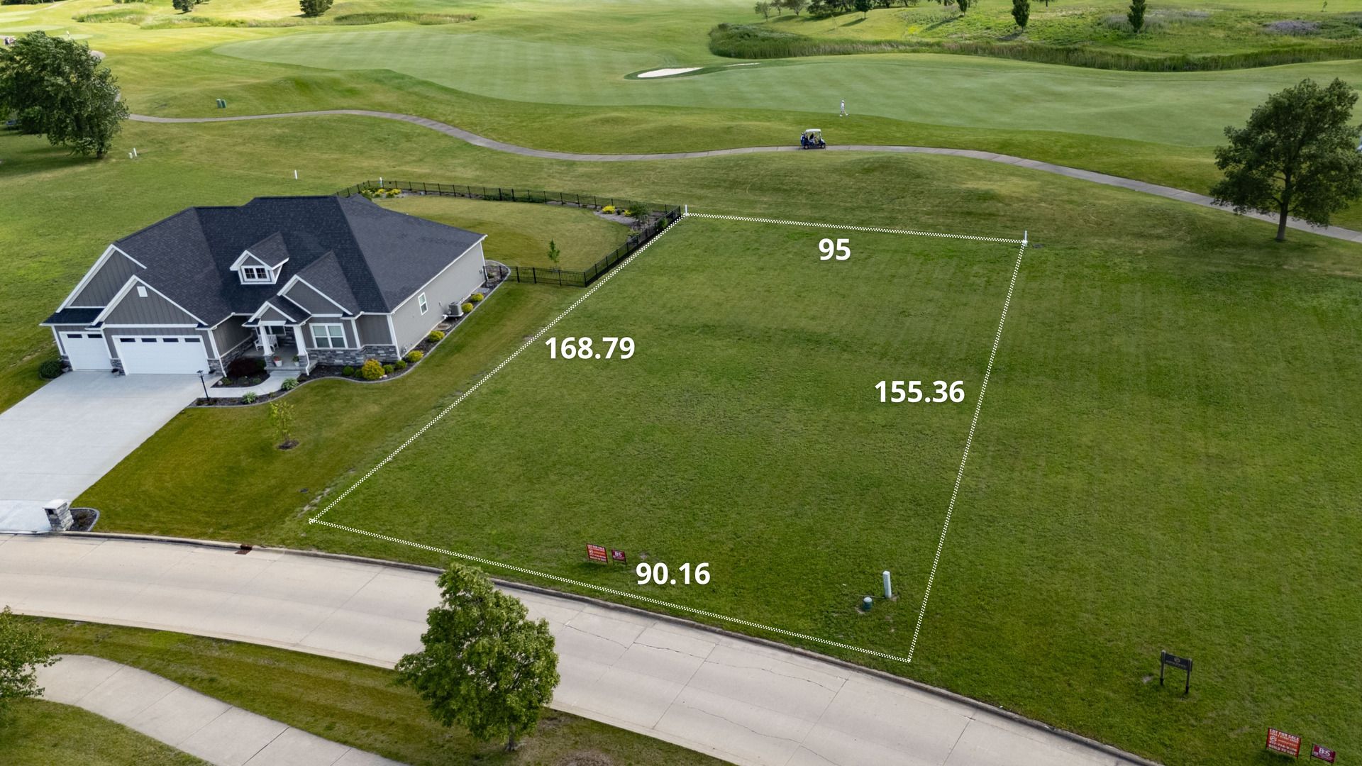 3053 E Stone Creek Boulevard — Urbana, IL 61802
