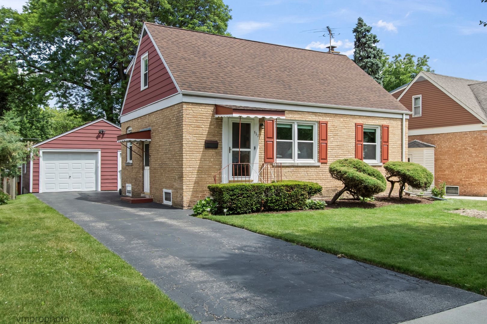511 N Maple Street — Mount Prospect, IL 60056