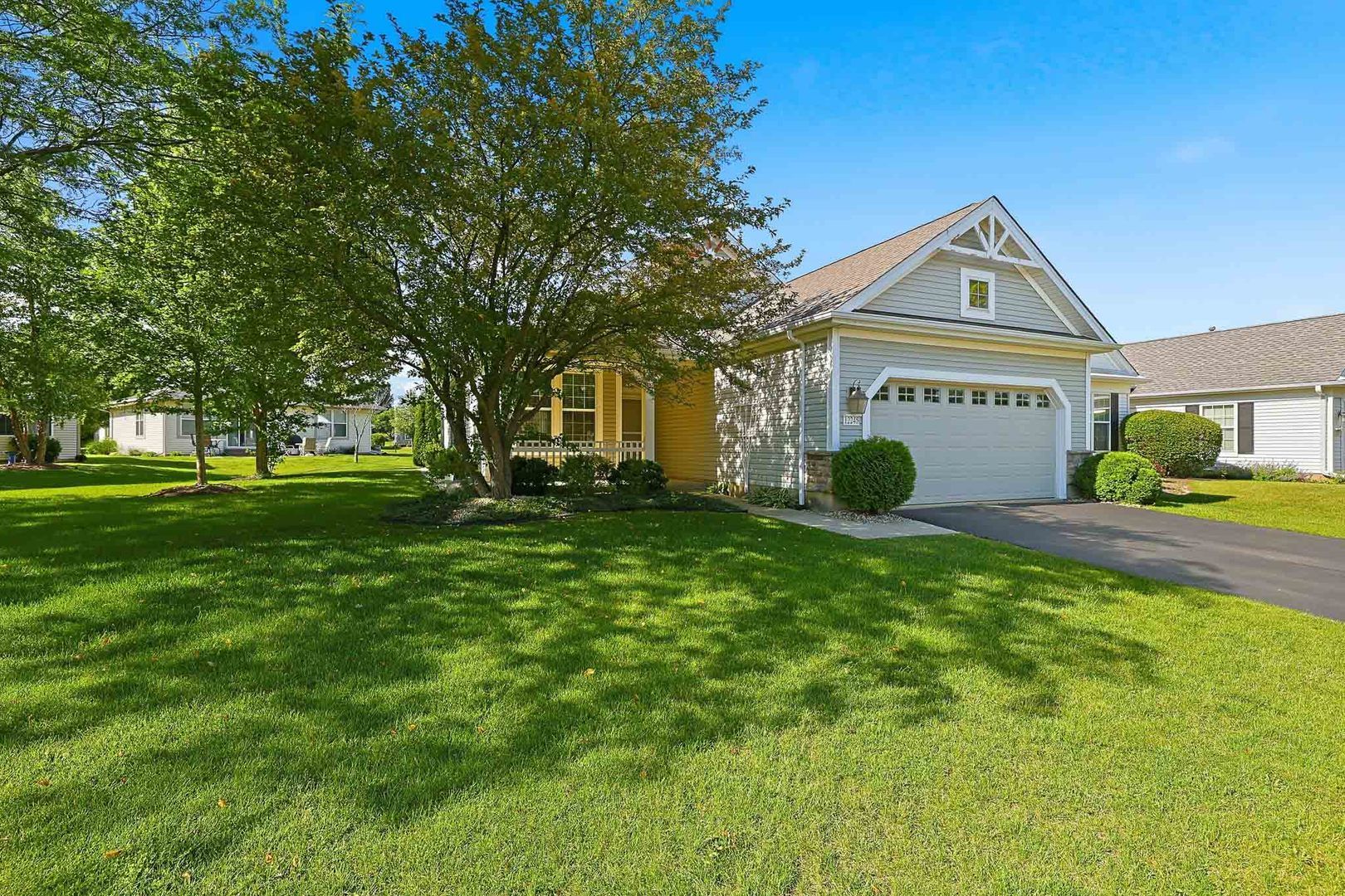 12245 Songbird Lane — Huntley, IL 60142