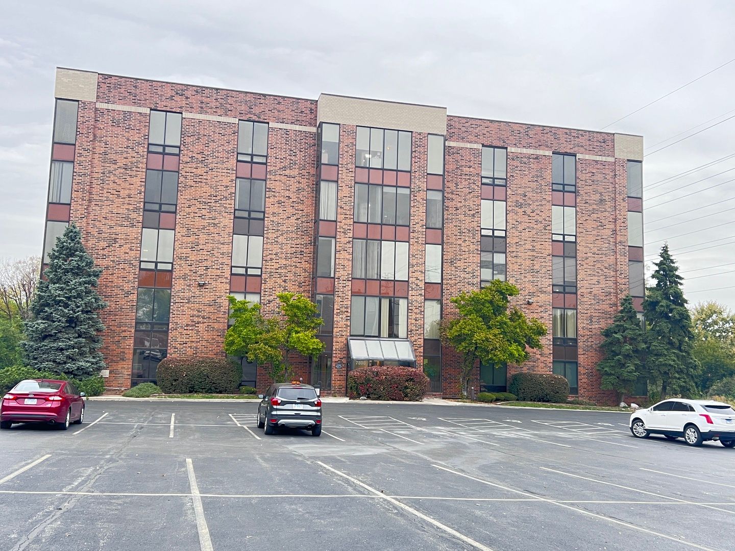7808 W COLLEGE Drive #1SE — Palos Heights, IL 60463