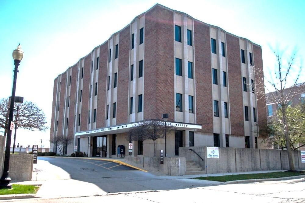 200 E Willow Avenue #104 — Wheaton, IL 60187