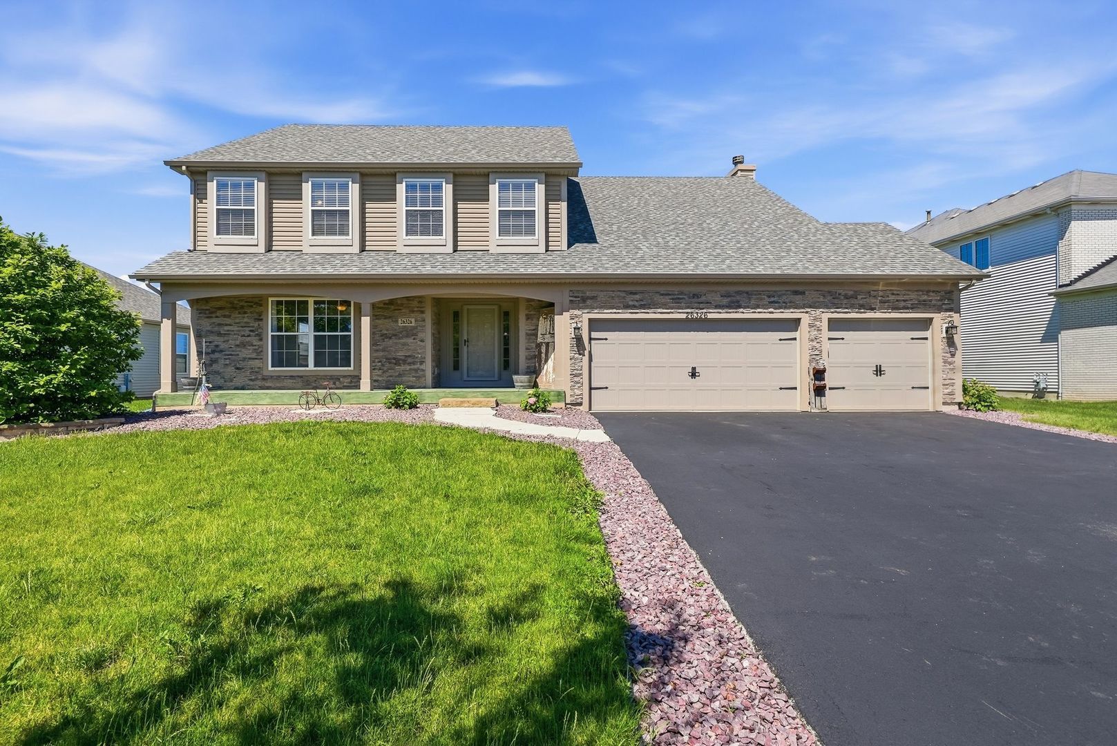 26326 W Silver Stream Drive — Channahon, IL 60410