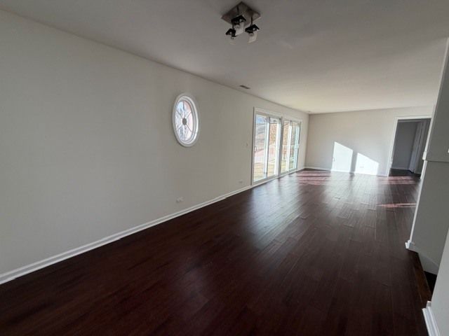 745 Regina Court #745 — Woodstock, IL 60098