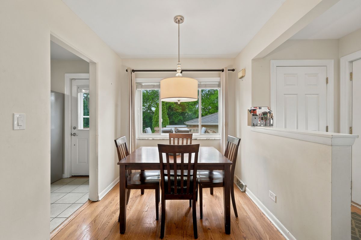 25 E Wilson Ave, Lombard, IL 60148 — photo 6