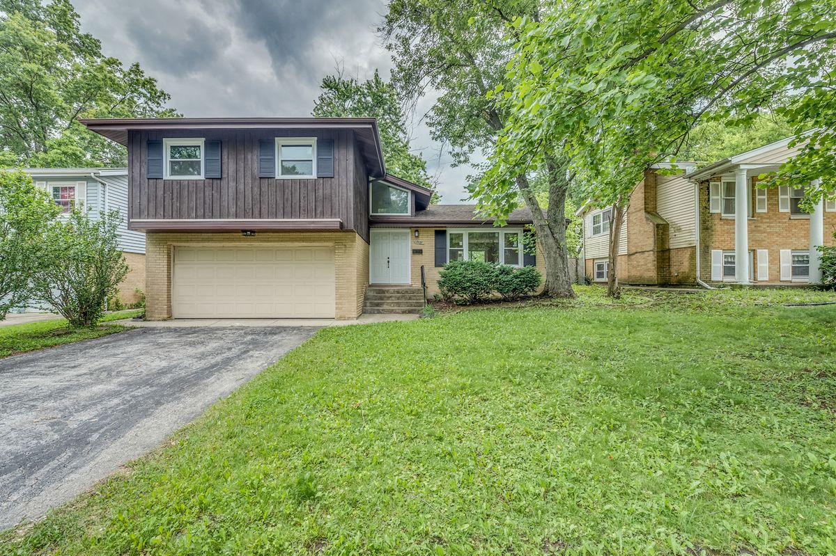 19025 Jodi Ter, Homewood, IL 60430