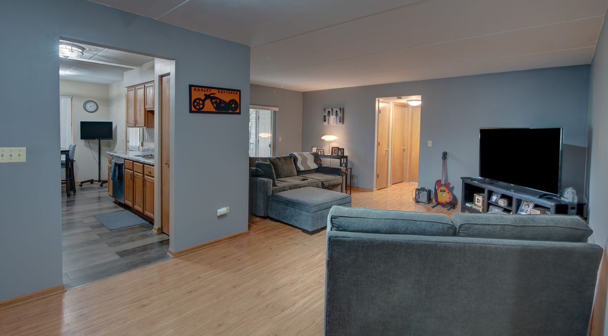 6810 Ridge Point Dr #1A, Oak Forest, IL 60452 — photo 7