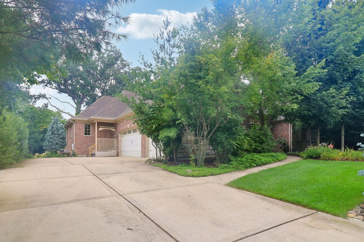 20102 Oakwood Dr, Mokena, IL 60448 — photo 2