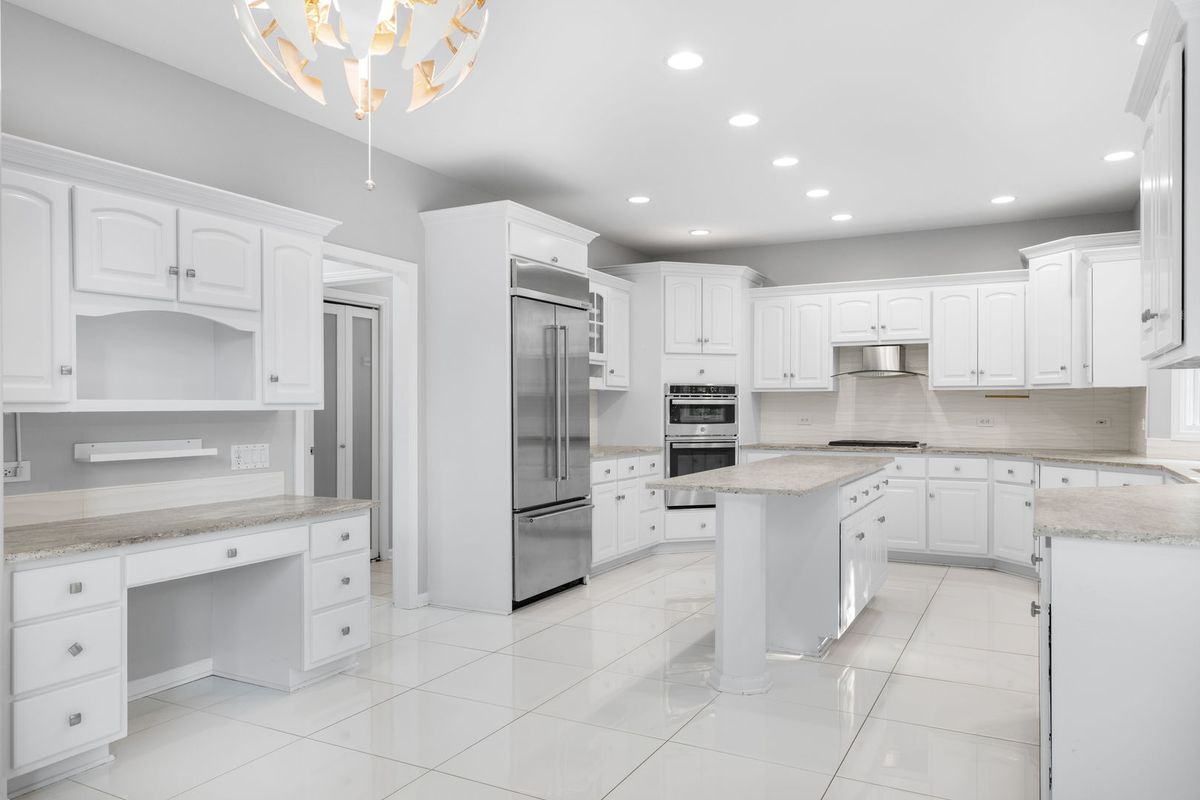 2711 Deering Bay Dr, Naperville, IL 60564 — photo 5
